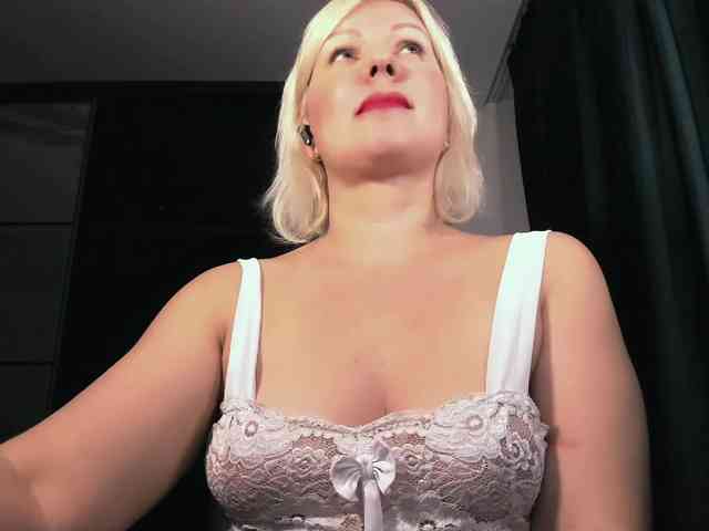 AngelaAngela webcam
