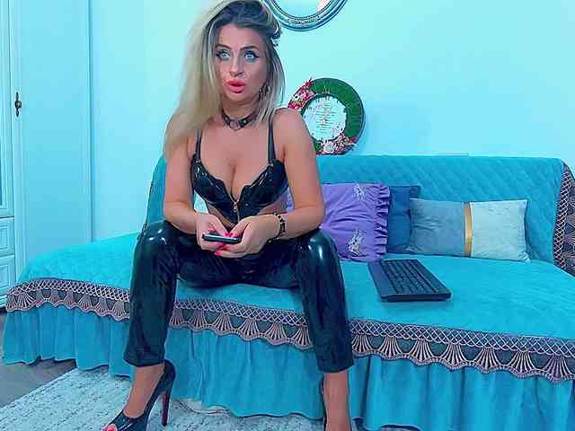 MissLusy webcam