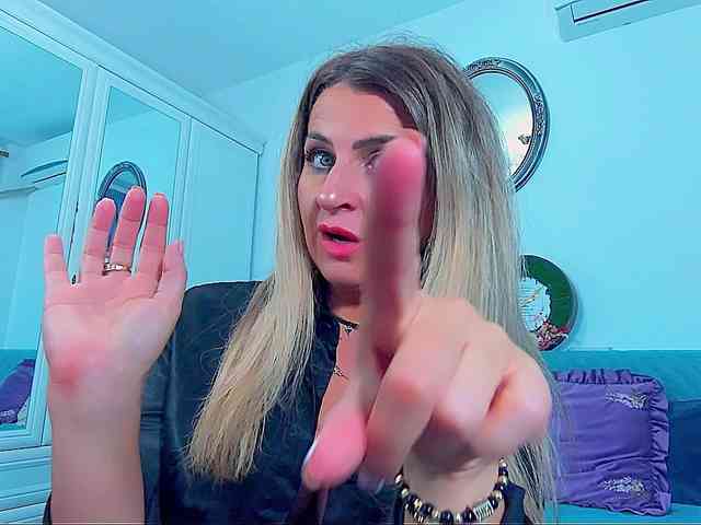 MissLusy webcam
