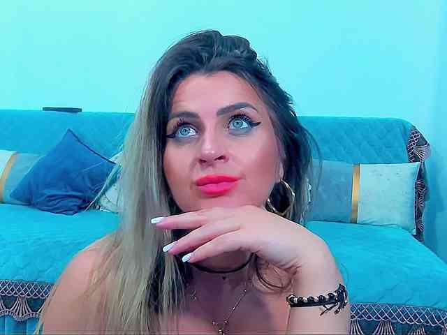 MissLusy webcam