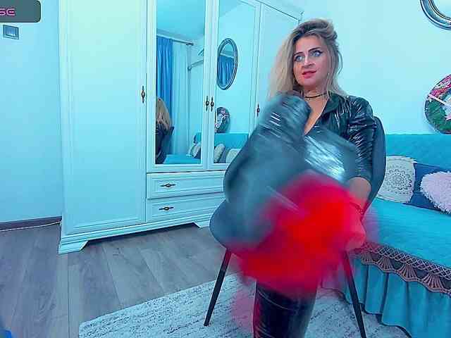 MissLusy webcam