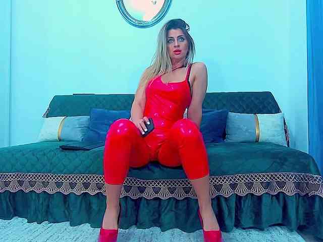 MissLusy webcam