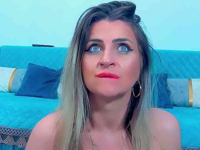 MissLusy webcam