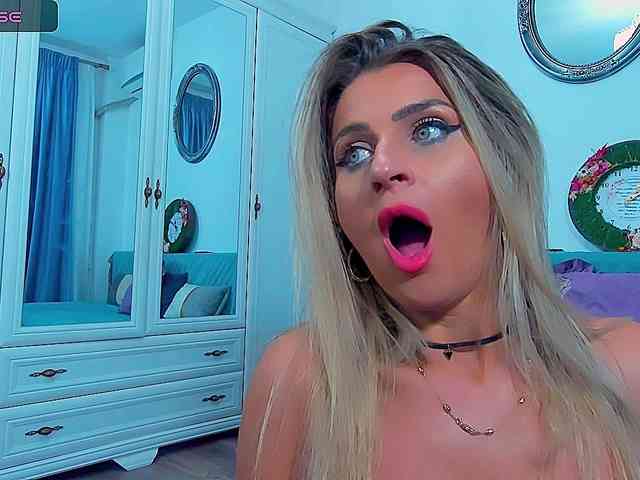 MissLusy webcam