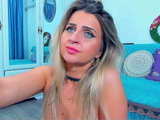 MissLusy webcam