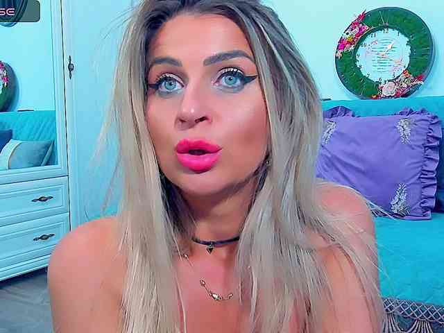 MissLusy webcam