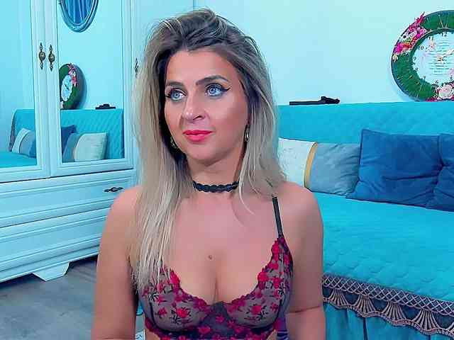 MissLusy webcam