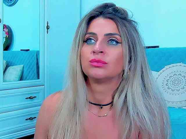 MissLusy webcam
