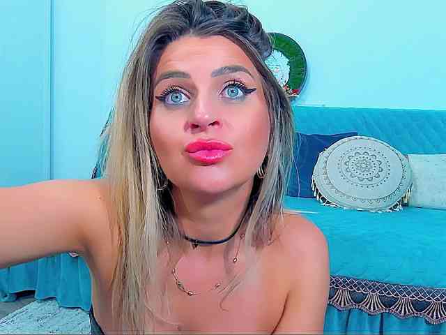 MissLusy webcam
