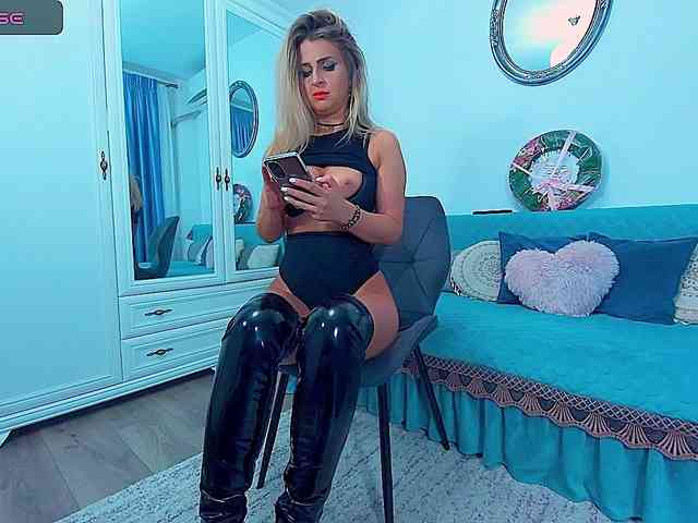 MissLusy webcam