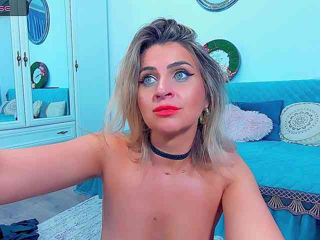 MissLusy webcam