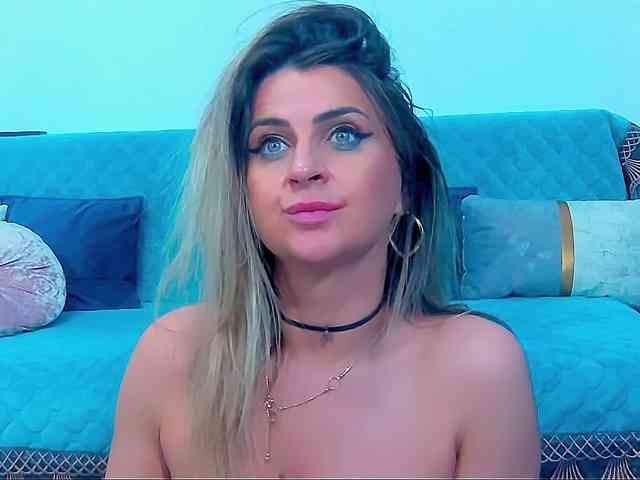 MissLusy webcam