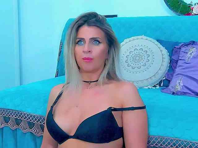 MissLusy webcam