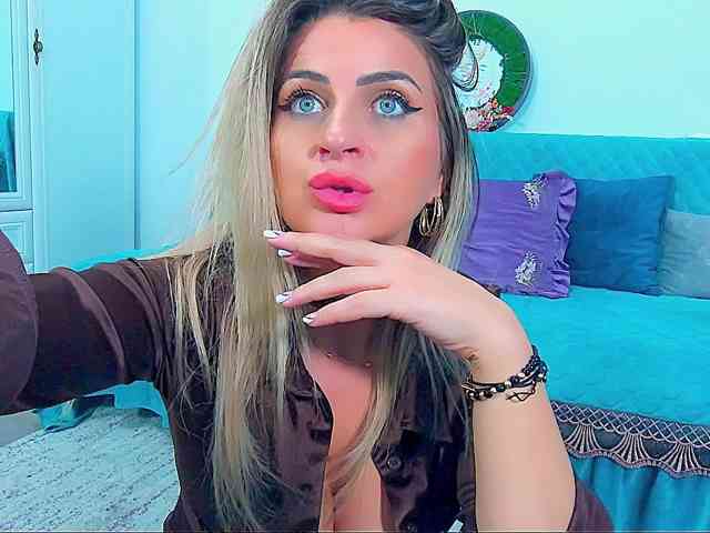 MissLusy webcam
