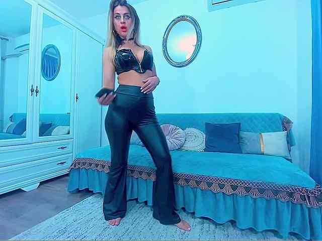 MissLusy webcam