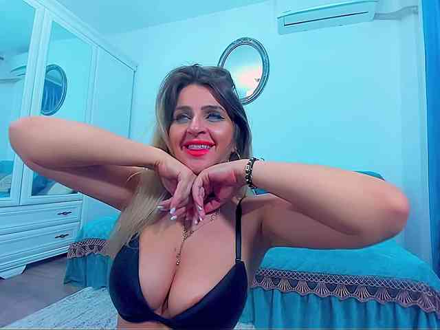 MissLusy webcam