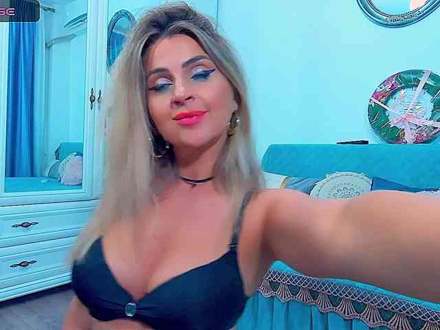 MissLusy webcam