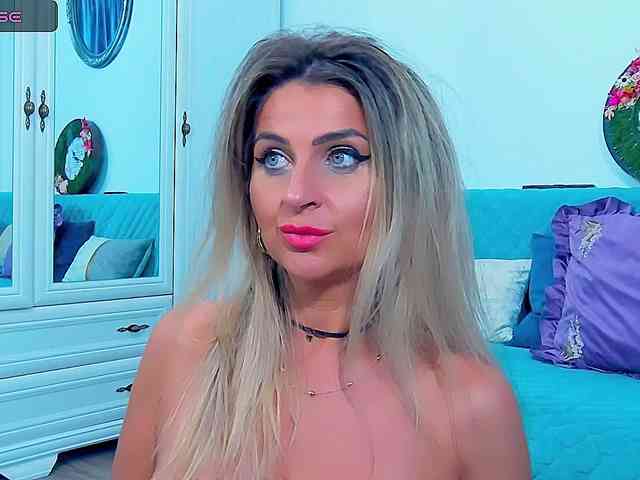 MissLusy webcam