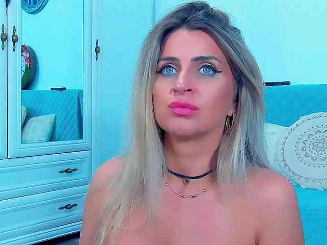 MissLusy webcam