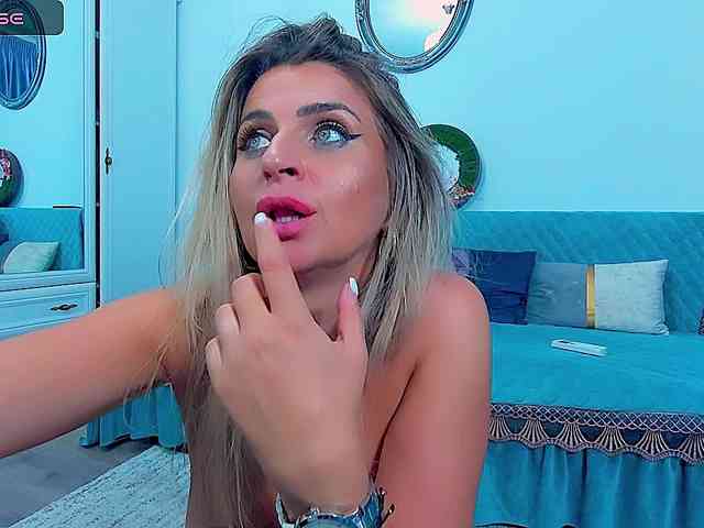 MissLusy webcam