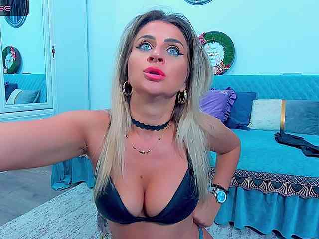 MissLusy webcam