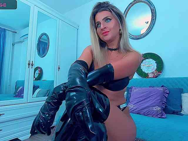 MissLusy webcam