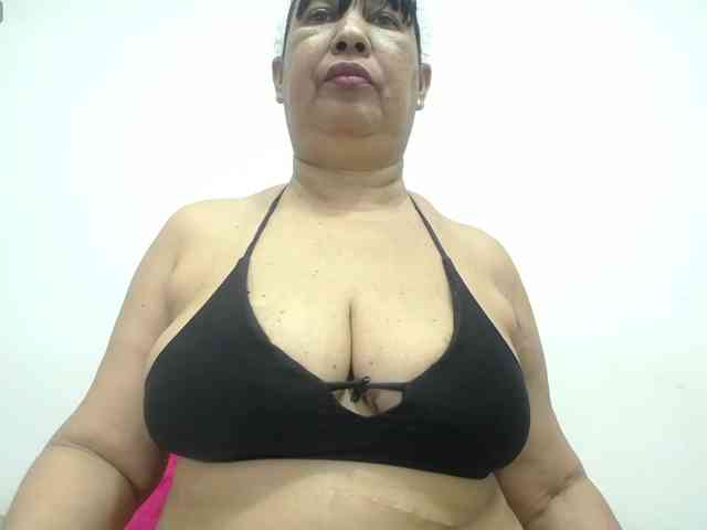 Modèle: MilfPleasure1