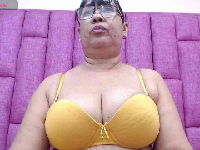 milfpleasure1 milfpleasure1