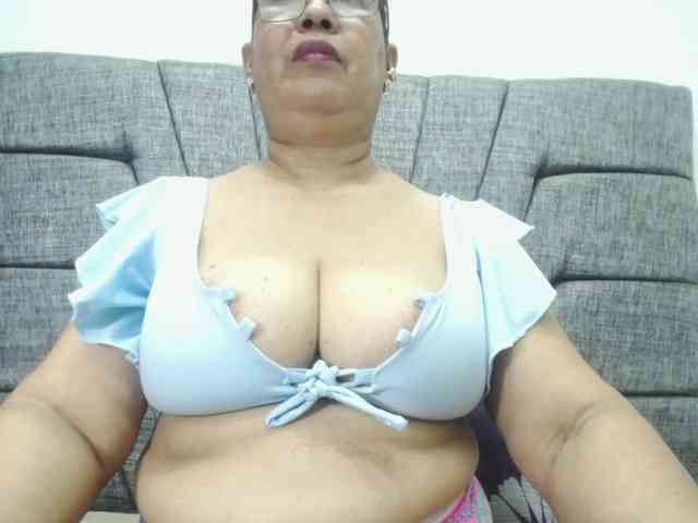 Modèle: MilfPleasure1