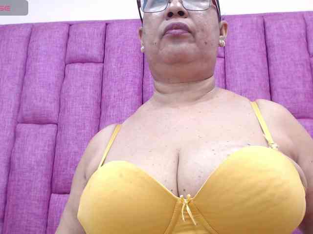 milfpleasure1
