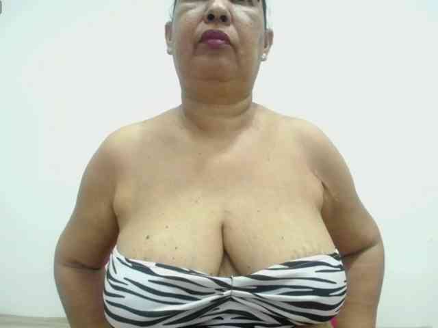 Modèle: MilfPleasure1