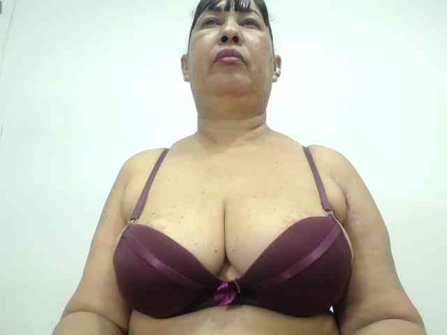 Modèle: MilfPleasure1