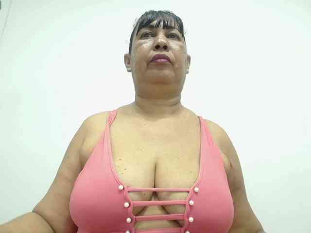 Modèle: MilfPleasure1