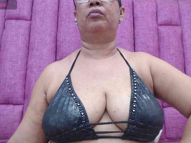 MilfPleasure1