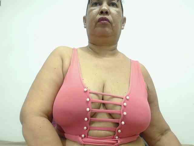Modèle: MilfPleasure1