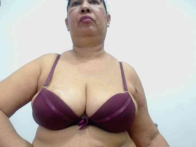 Modèle: MilfPleasure1