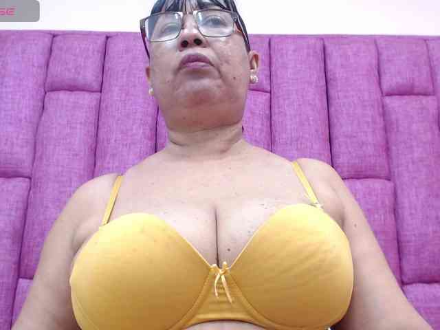 milfpleasure1