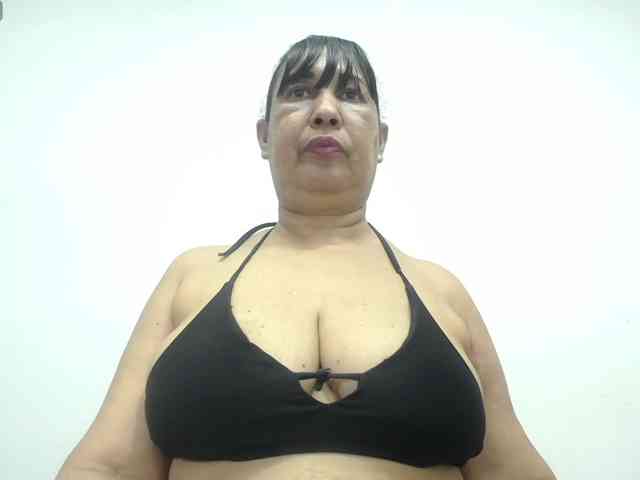 Modèle: MilfPleasure1
