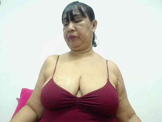 Modèle: MilfPleasure1