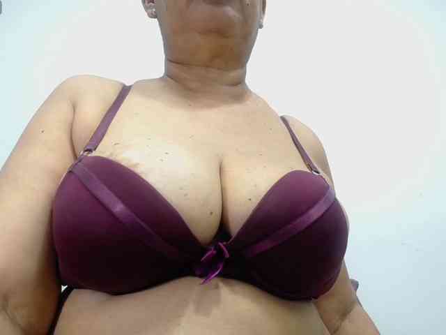 MilfPleasure1