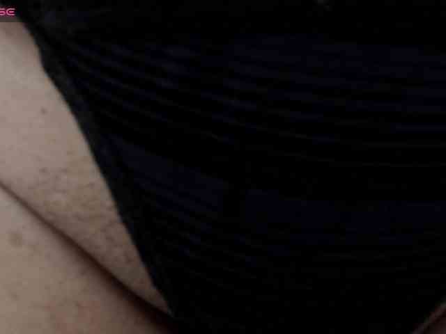 MilfPleasure1 webcam