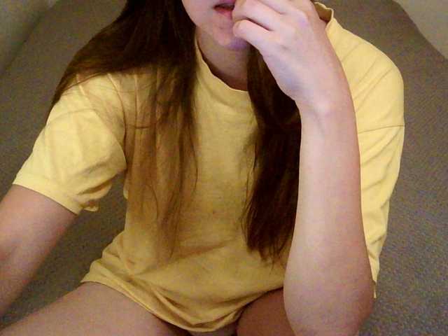 mikkirsan1 live cam on BongaCams