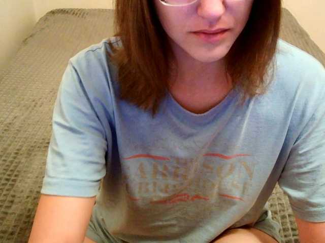 mikkirsan1 live cam on BongaCams