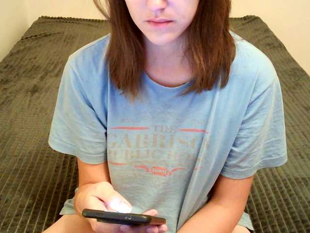 mikkirsan1 live cam on BongaCams