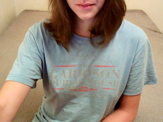 mikkirsan1 live cam on BongaCams