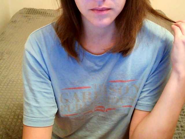 mikkirsan1 live cam on BongaCams