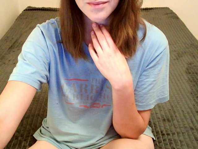 mikkirsan1 live cam on BongaCams
