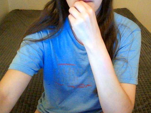mikkirsan1 live cam on BongaCams