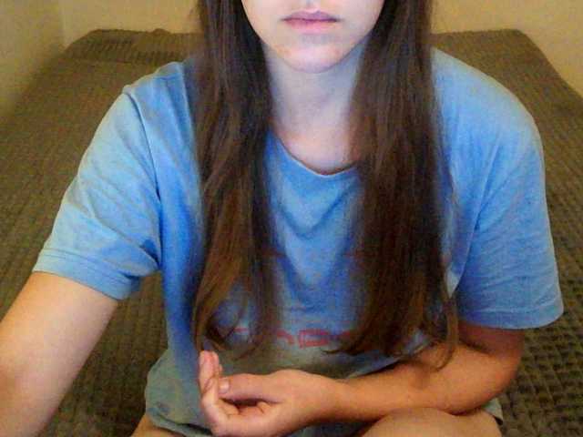 mikkirsan1 live cam on BongaCams