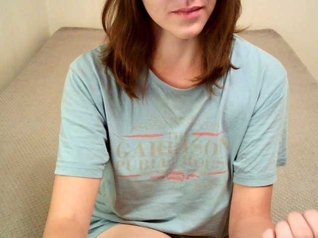 mikkirsan1 live cam on BongaCams